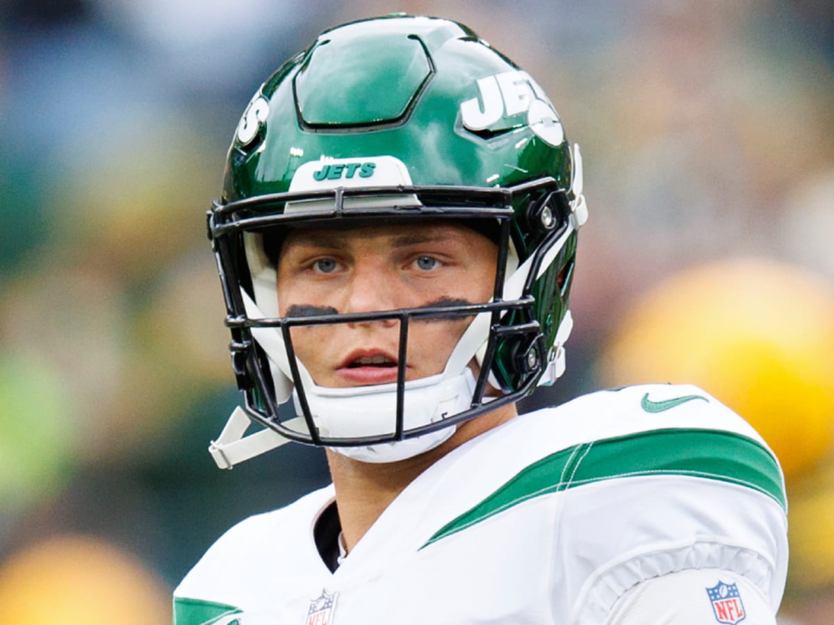 Zach Wilson Gives Jets the Tiniest Sliver of Hope in Relief of Aaron  Rodgers - Sports Illustrated