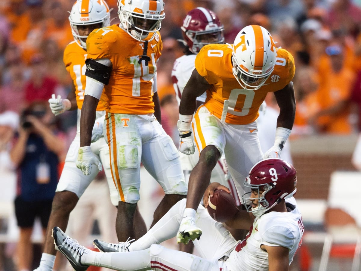 Bowl projections: Tennessee replaces Alabama in College Football