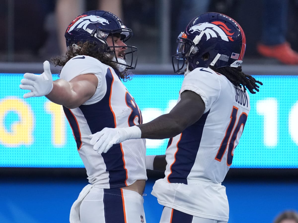 Broncos notebook: Rookie tight end Greg Dulcich makes impressive debut in  loss to Chargers, Denver Broncos