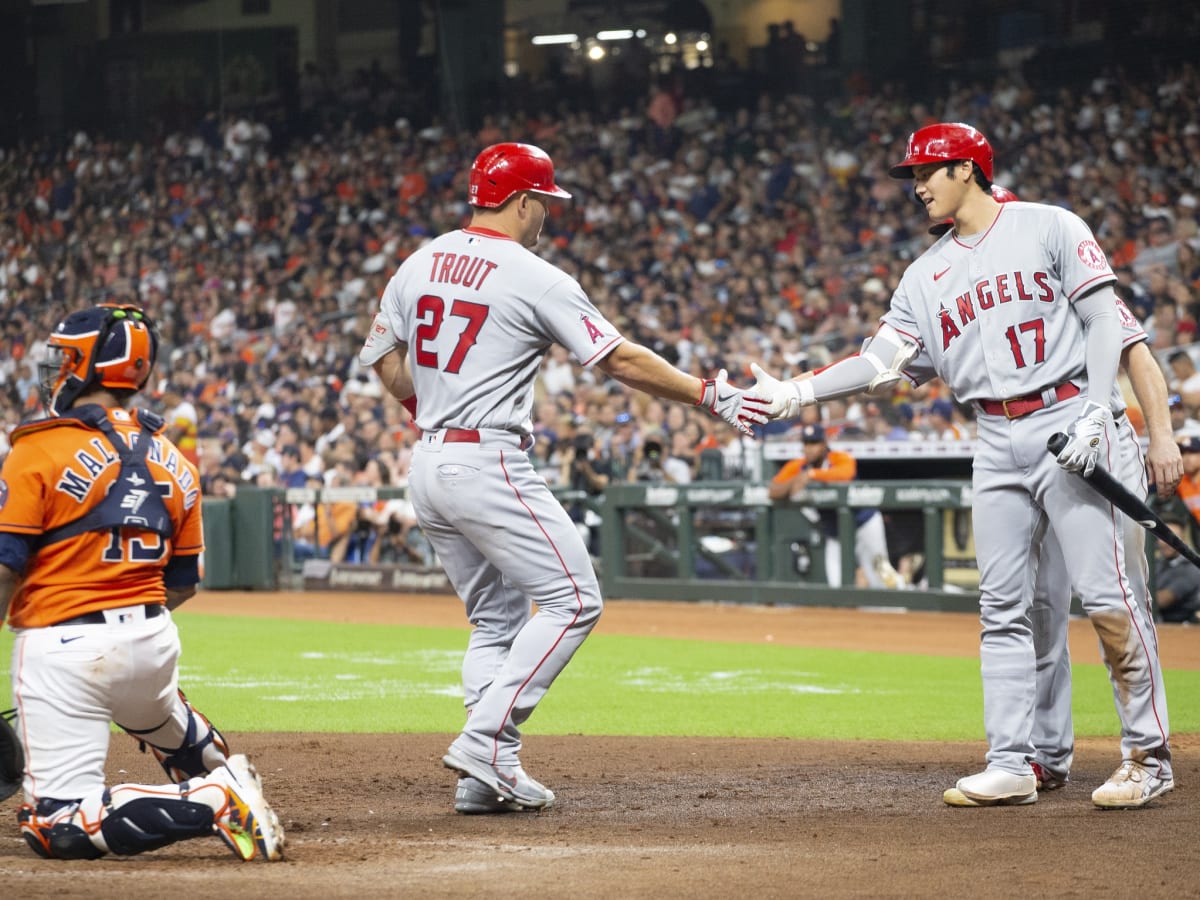 Angels news: Mike Trout a Player of the Year, Hank Aaron award finalist -  Halos Heaven