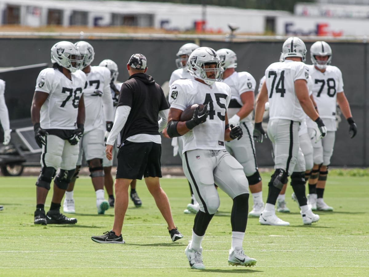 Las Vegas Raiders fullback Jakob Johnson (45) leaves the field