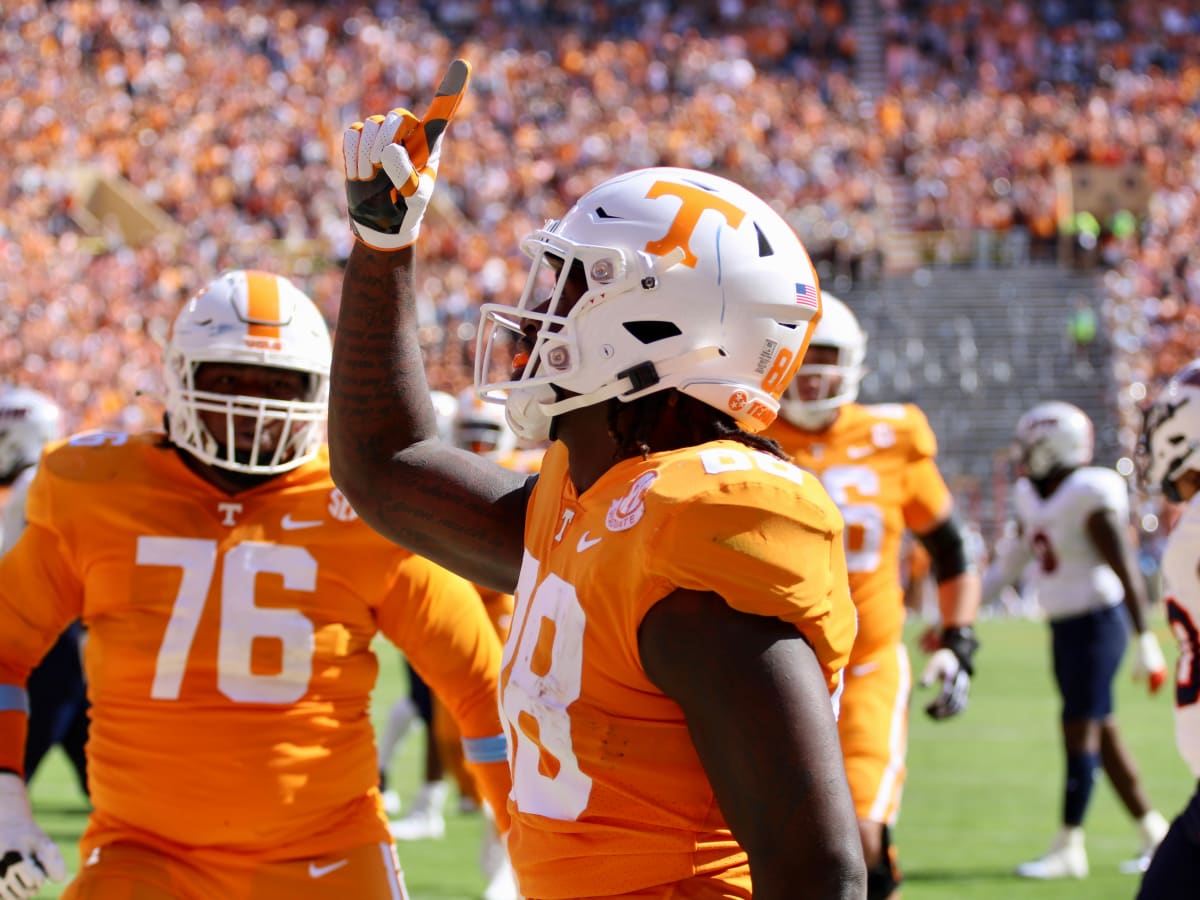 Fant's big game powers No. 3 Tennessee past UT Martin 65-24