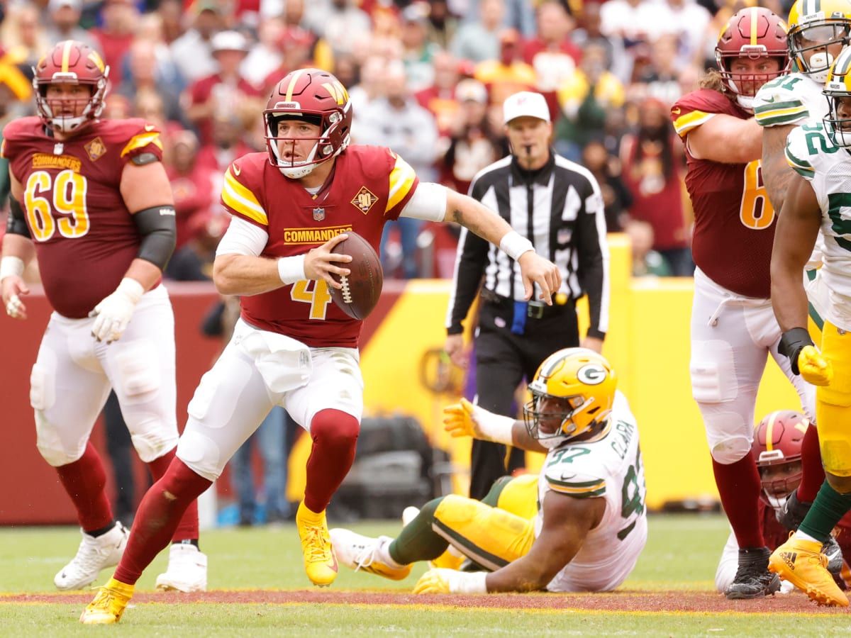 October 30, 2022: Washington Commanders quarterback Taylor Heinicke (4)  passes the ball during NFL game against the Indianapolis Colts in  Indianapolis, Indiana. John Mersits/CSM/Sipa USA.(Credit Image: © John  Mersits/Cal Sport Media/Sipa USA