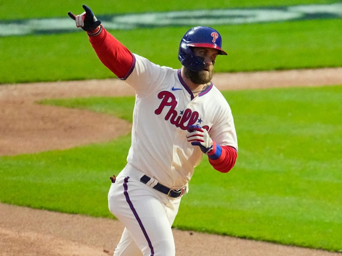 Bryce Harper homer lifts Philadelphia Phillies into World Series