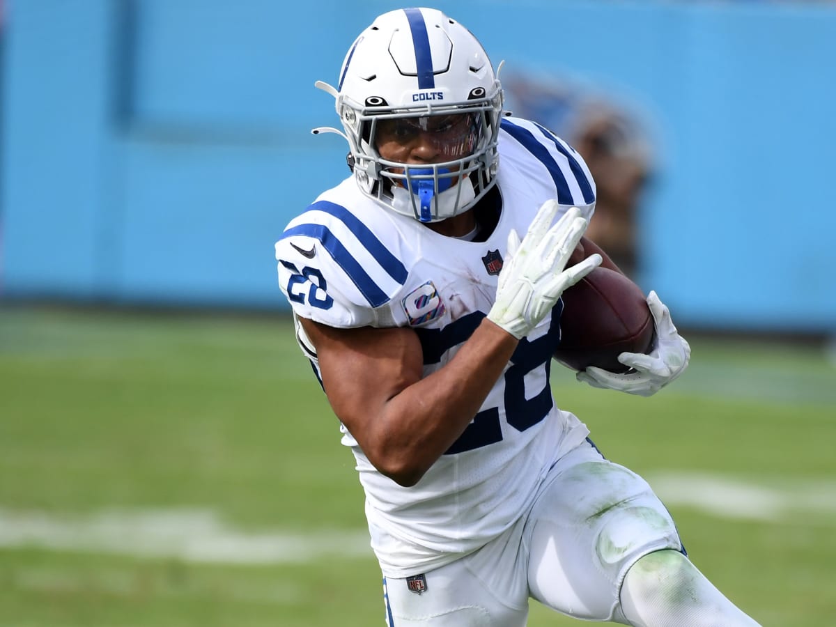 Indianapolis Colts RB Coach on Jonathan Taylor: 'He Looks Great
