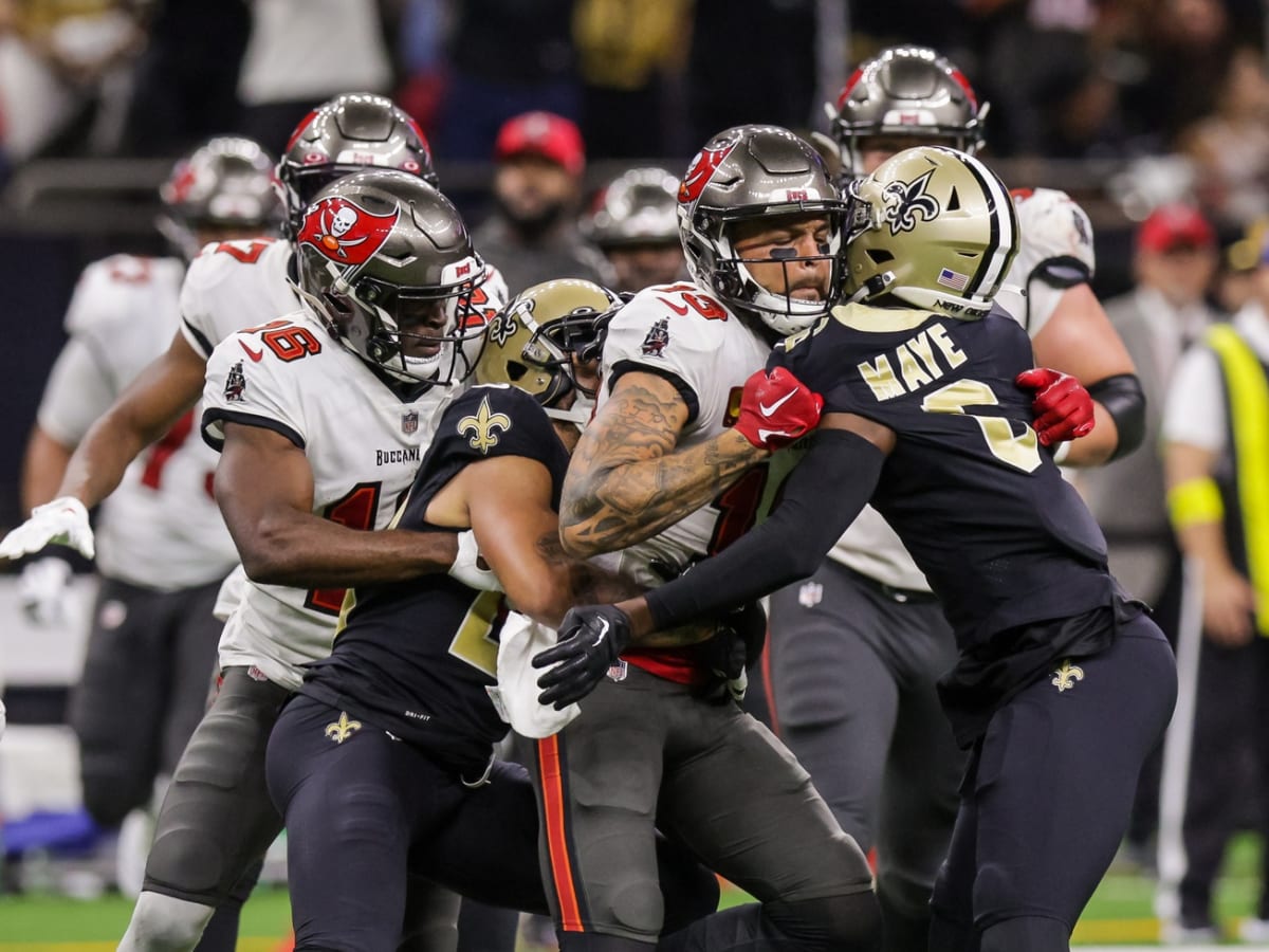 NFL on FOX - FOUR-PEAT!! The New Orleans Saints are Champions of the NFC  South once again! #WhoDat