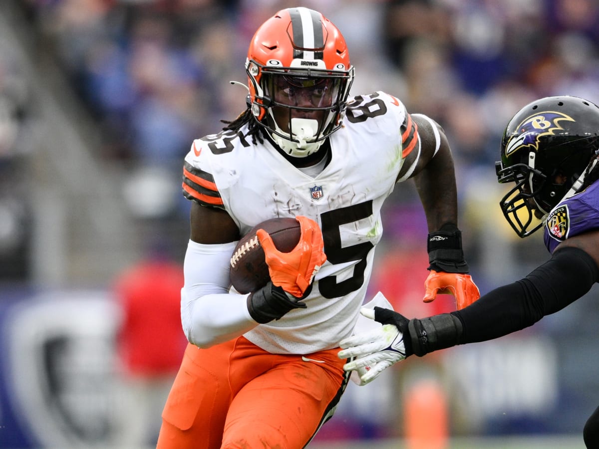 David Njoku injury: high ankle sprain could affect Browns-Bills  availability - Buffalo Rumblings