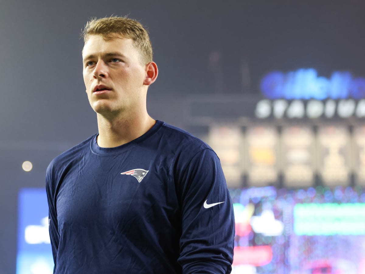 Ex-Patriots Coordinator Bluntly Criticizes Quarterback Mac Jones