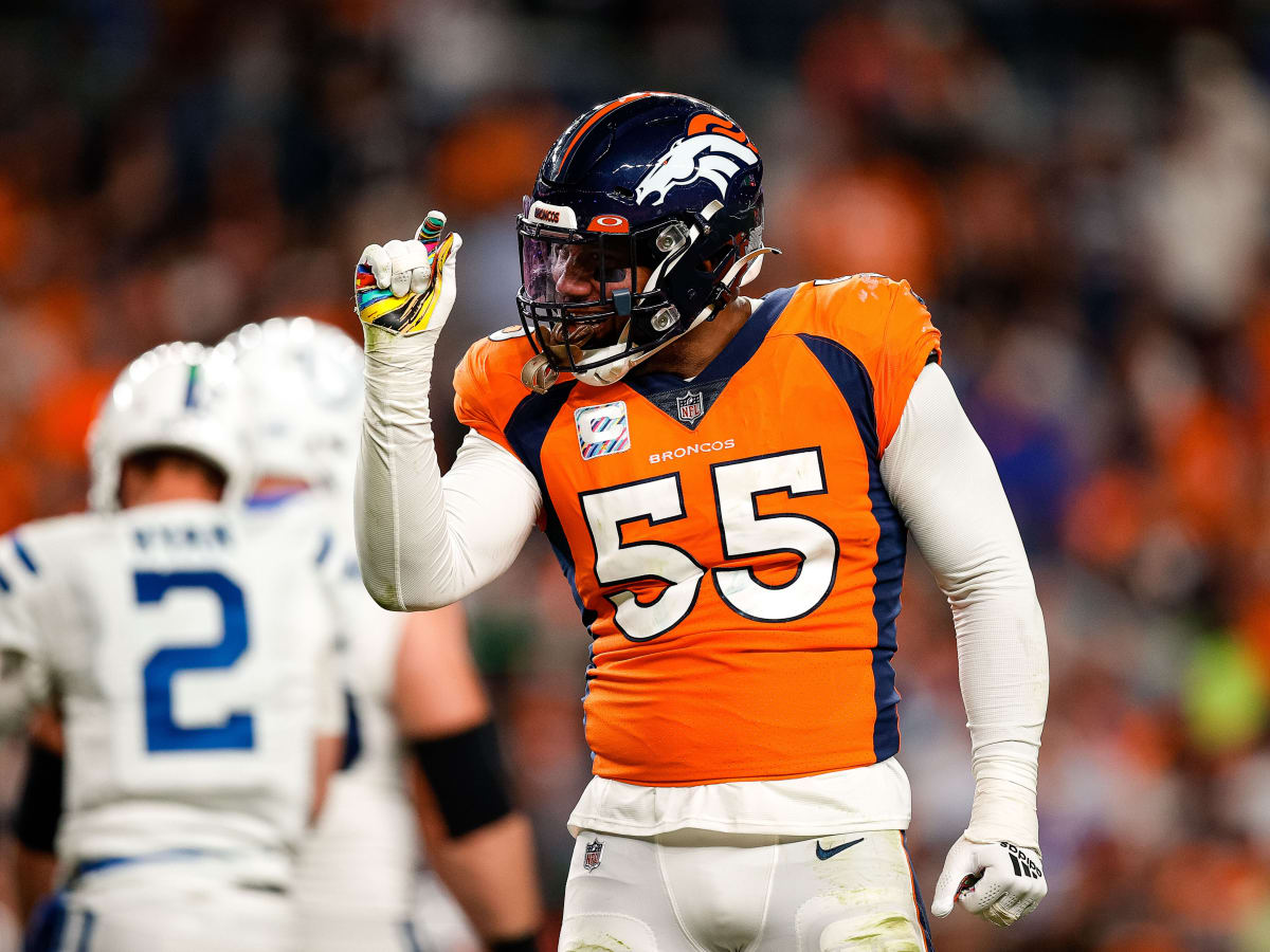 Insider Forecasts Denver Broncos to be Big Sellers at NFL Trade Deadline -  Sports Illustrated Mile High Huddle: Denver Broncos News, Analysis and More