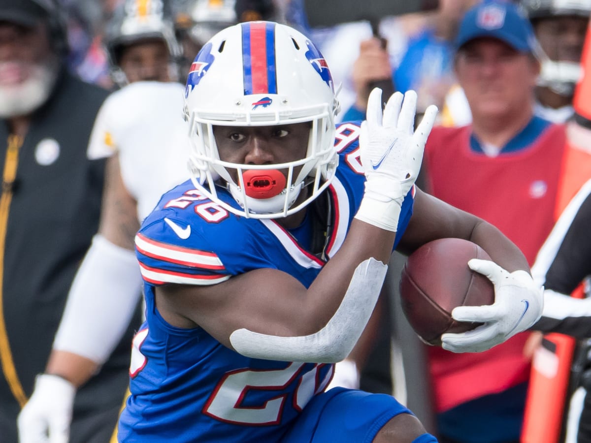 How to handle Devin Singletary and Zack Moss in 2022 playoff fantasy  football leagues and DFS