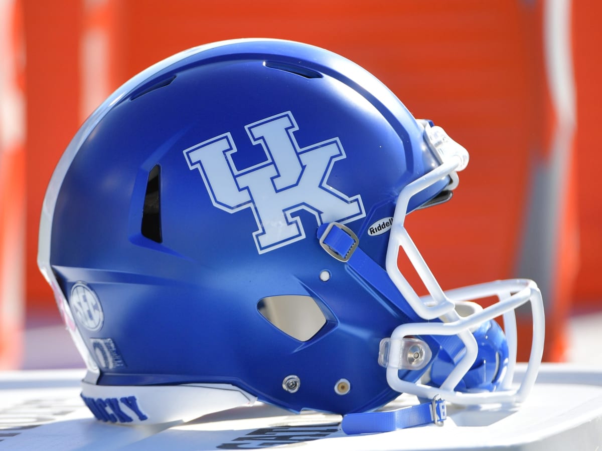 Kentucky is going with color rush uniforms against Tennessee - On3