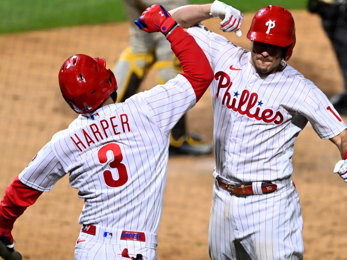 Philadelphia Phillies' Carlos Ruiz continues to make case for All