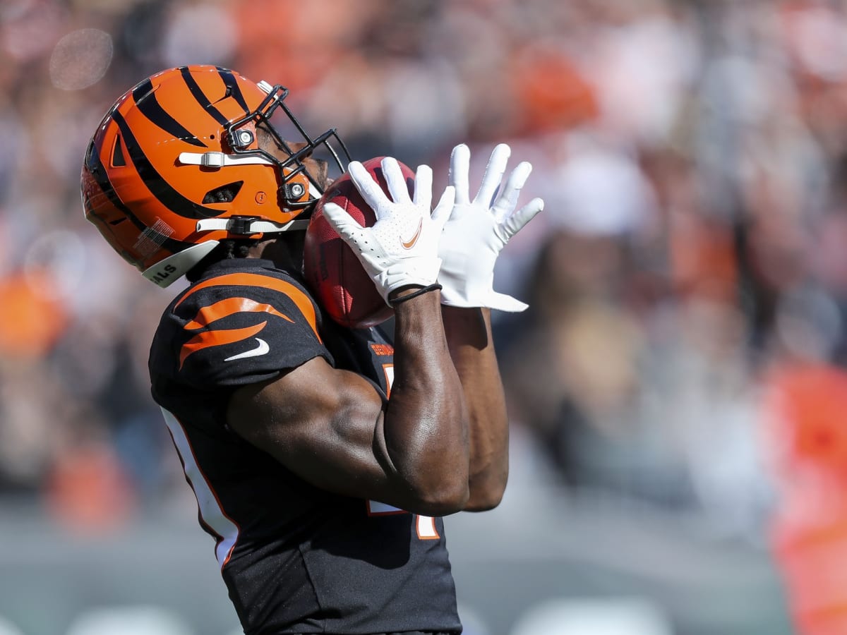 PFF thinks there's a trade the Bengals need to make before the deadline - A  to Z Sports