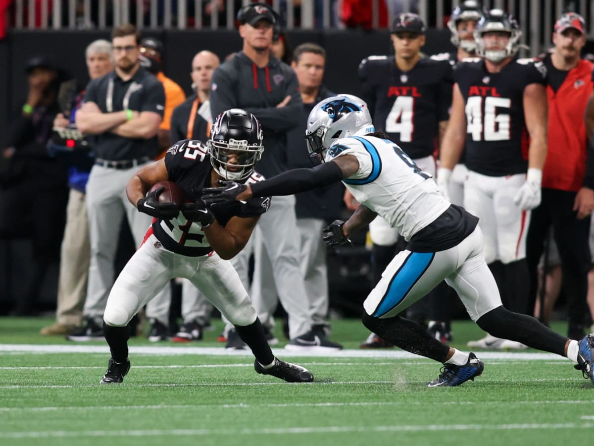 Falcons Announce Six Moves Including Placing RB Avery Williams On