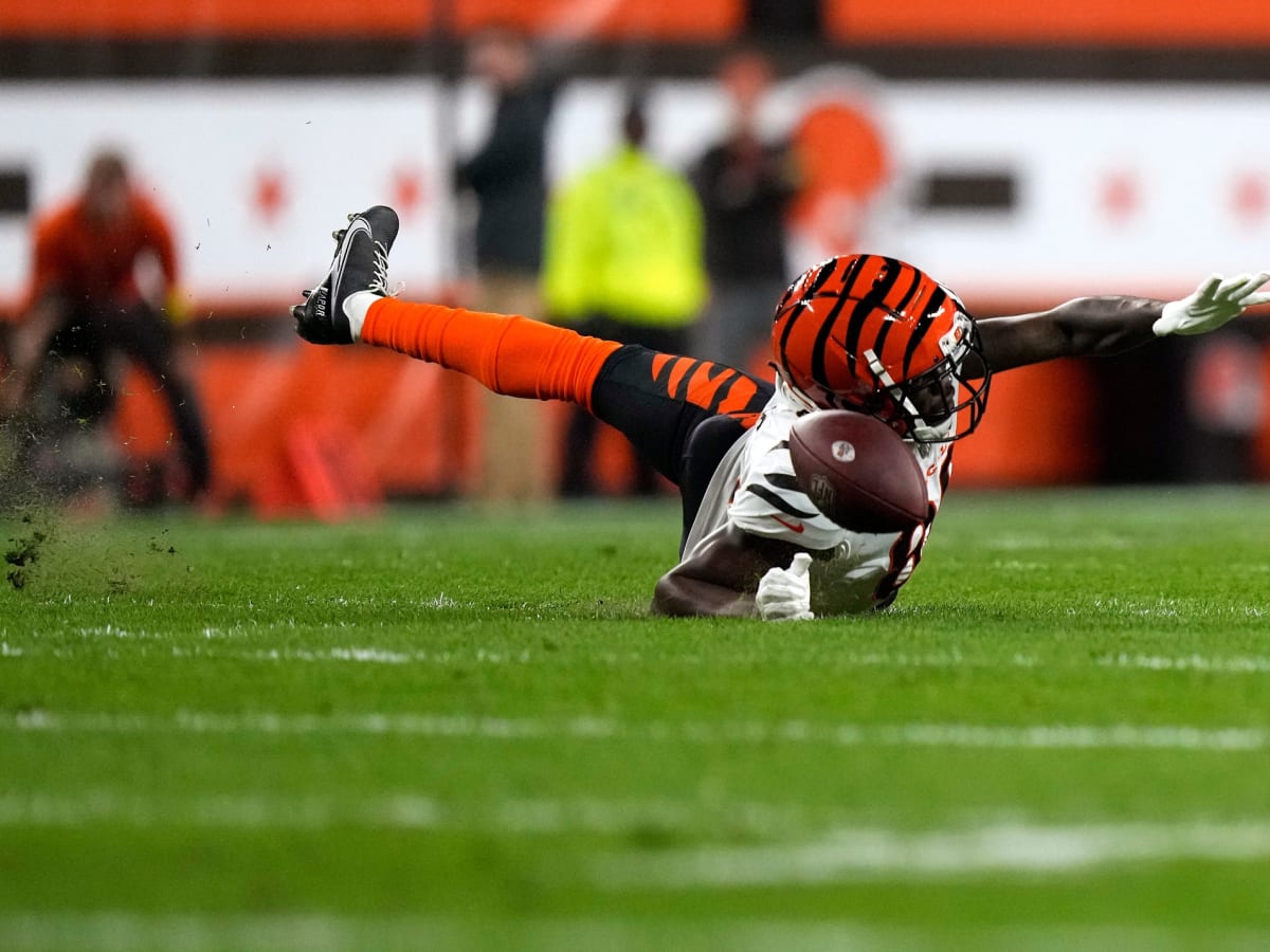 Browns vs. Bengals score, takeaways: Cleveland terrifies Joe Burrow and  Cincinnati, earns big Halloween win 