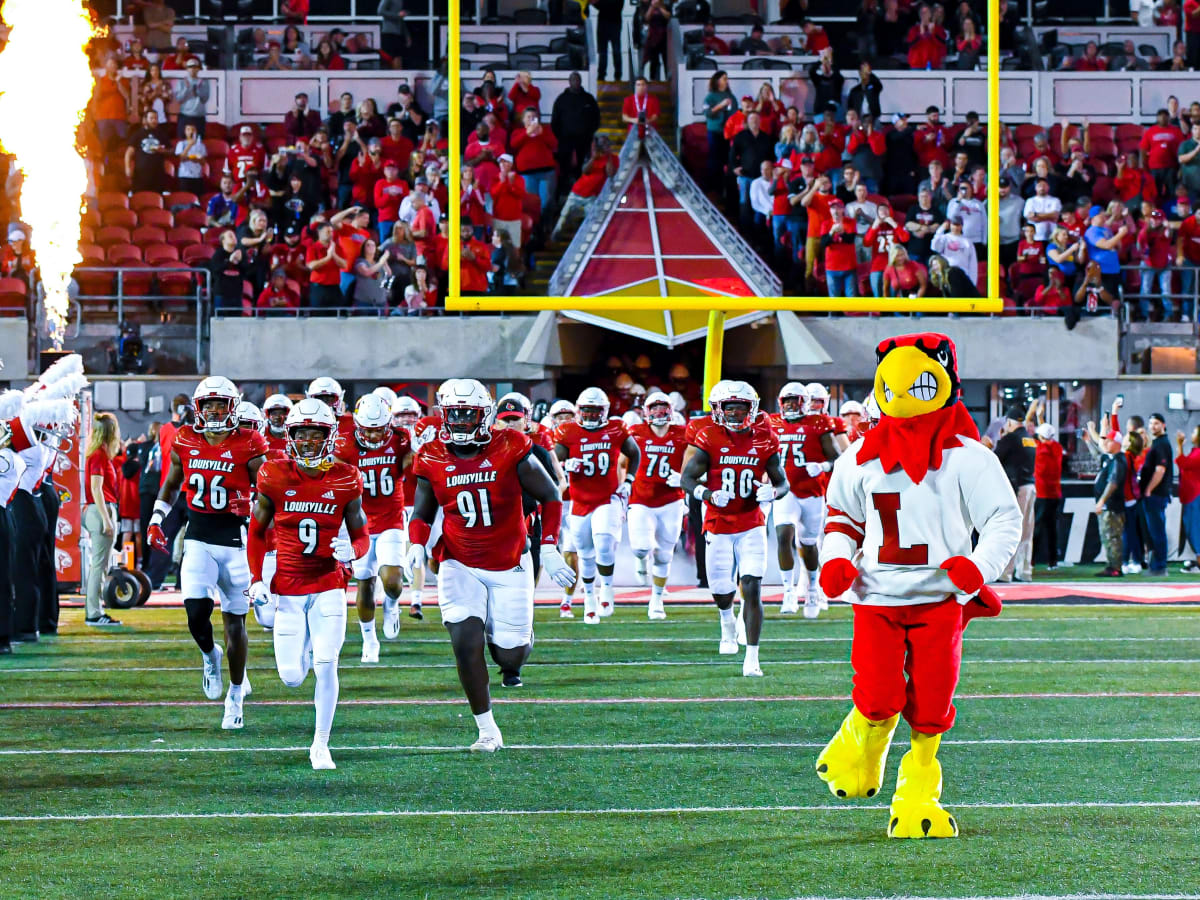 Cards Look for Fourth-Straight Win; Host James Madison on Saturday -  University of Louisville Athletics