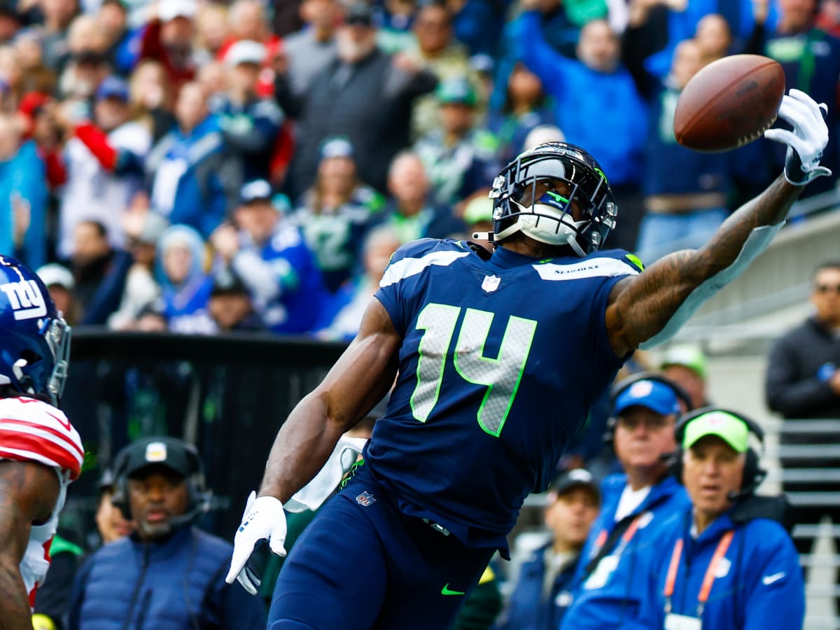 Seattle Seahawks' DK Metcalf Praised for 'Poised' Performance vs. Detroit  Lions - Sports Illustrated Seattle Seahawks News, Analysis and More