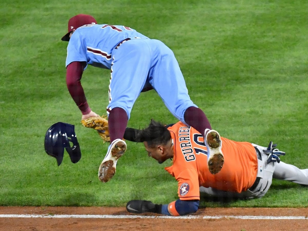 Watch the Astros appreciate Yuli Gurriel's fresh haircut after his  second-inning dinger