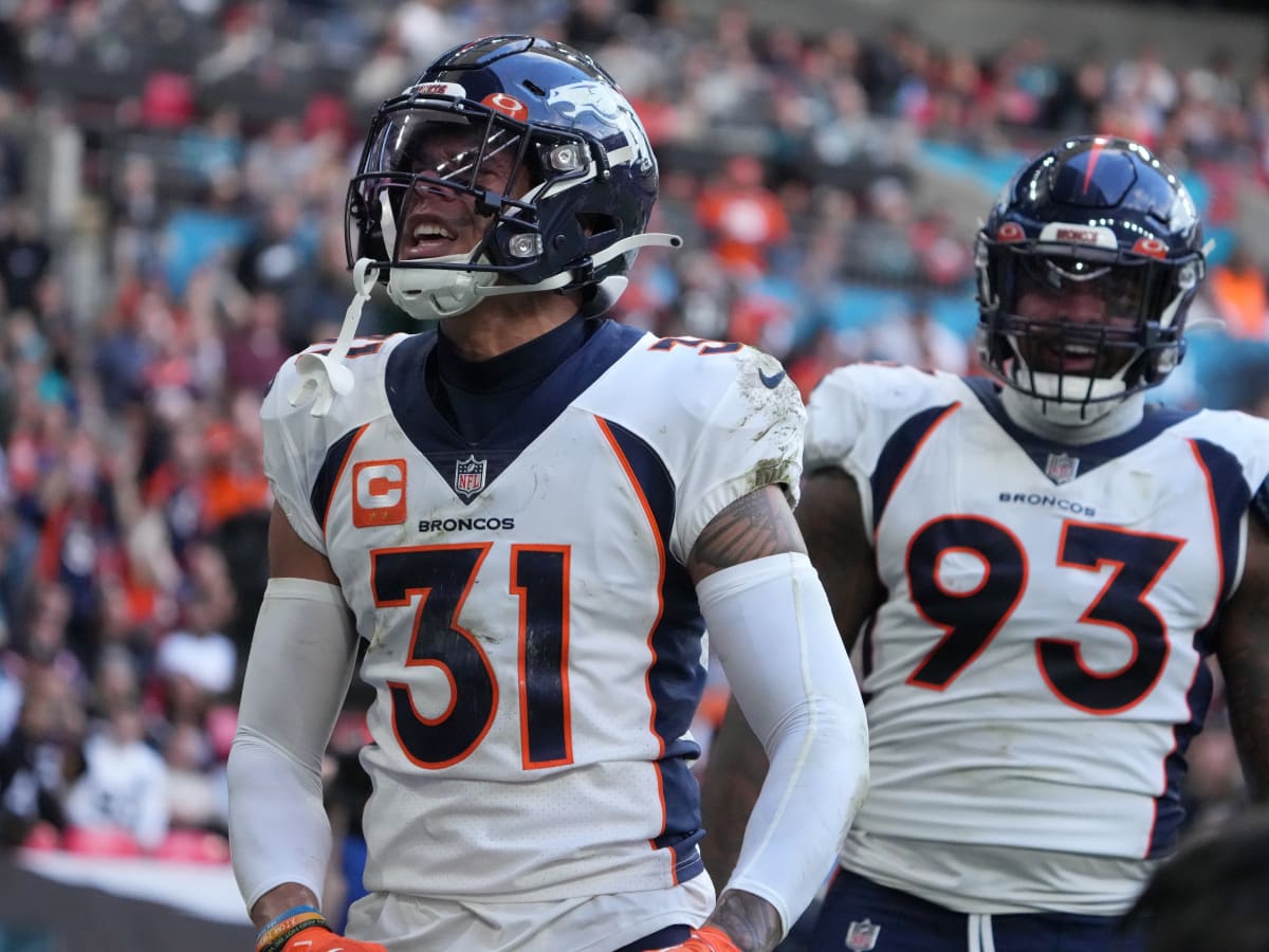 Denver Broncos Safety Justin Simmons Named Second-Team All-Pro - Sports  Illustrated Mile High Huddle: Denver Broncos News, Analysis and More