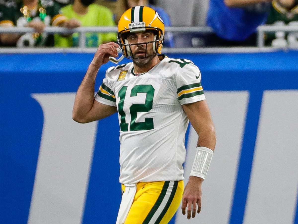 Aaron Rodgers rues Packers' missed chances, pleads for positivity after  London loss to Giants: 'We got to handle adversity a little bit better'