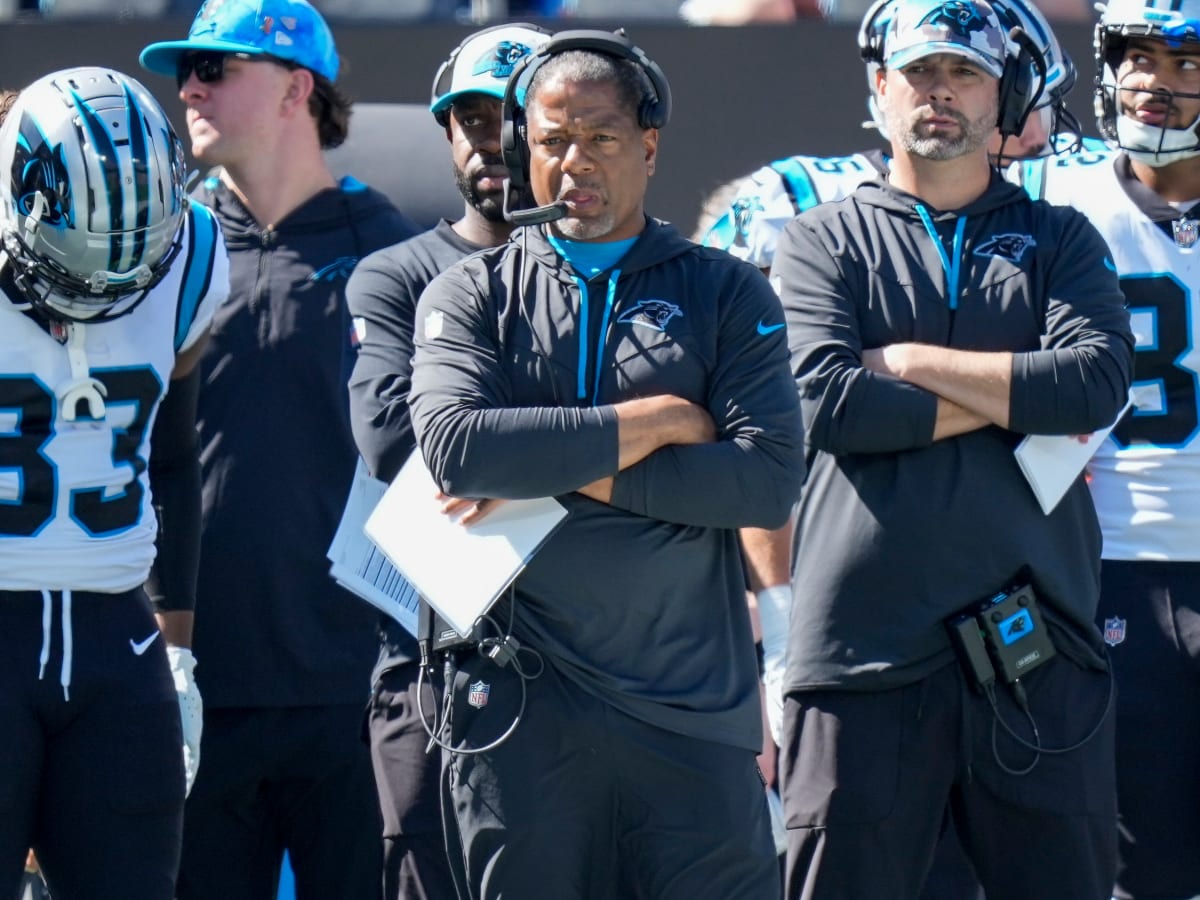 Panthers fire 2 coaches after embarrassing loss to Bengals