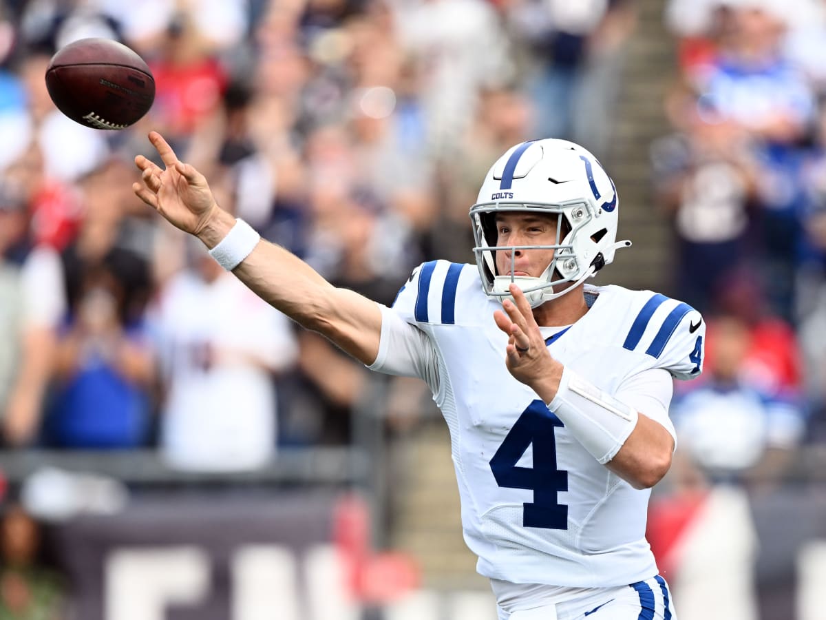 FOXBOROUGH, MA - NOVEMBER 06: Indianapolis Colts quarterback Sam Ehlinger  (4) has no where to go during a game between the New England Patriots and  the Indianapolis Colts on November 6, 2022