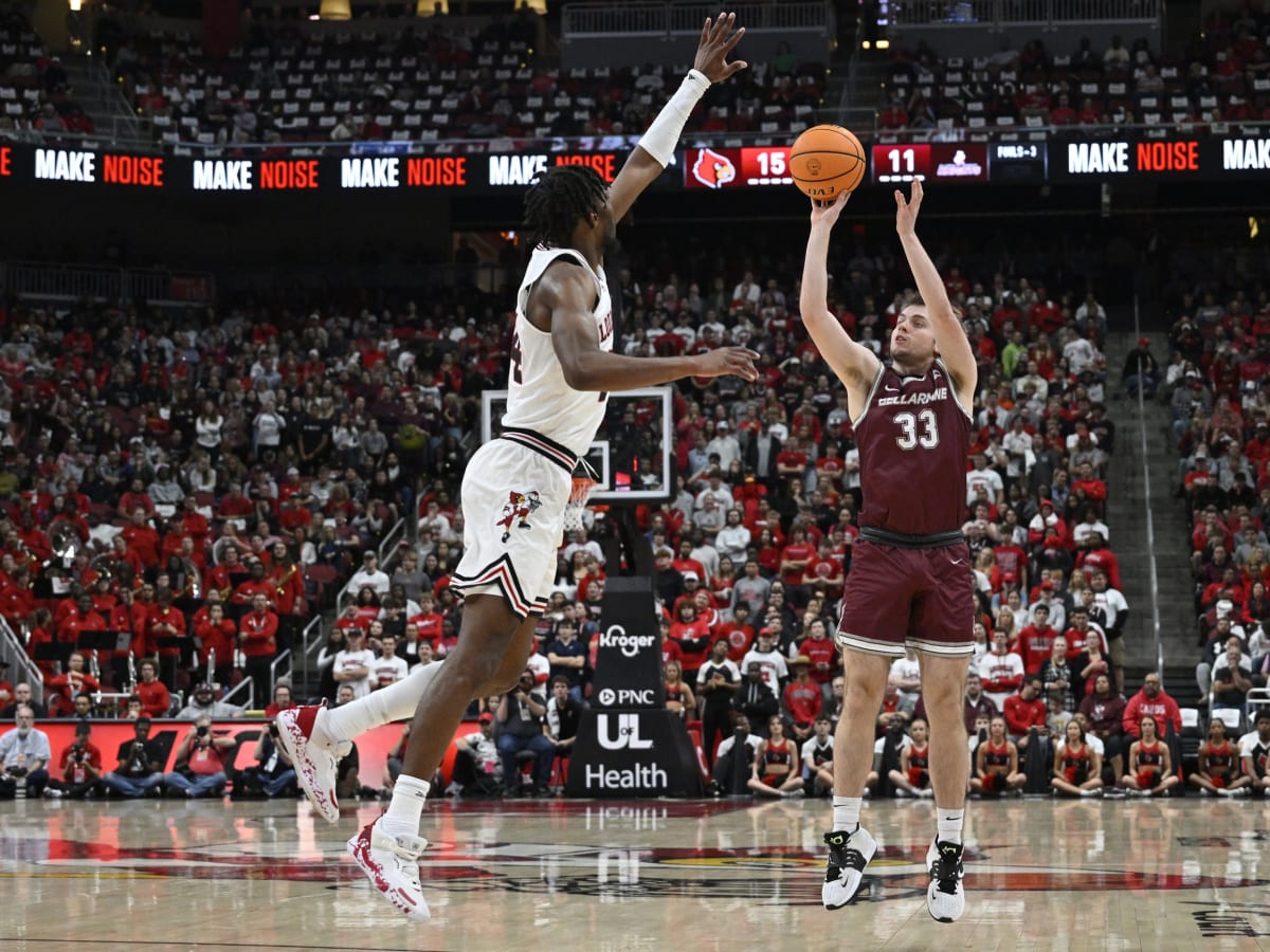 2009 11 04_8336.jpg, Louisville Cardinals vs Bellarmine Kni…