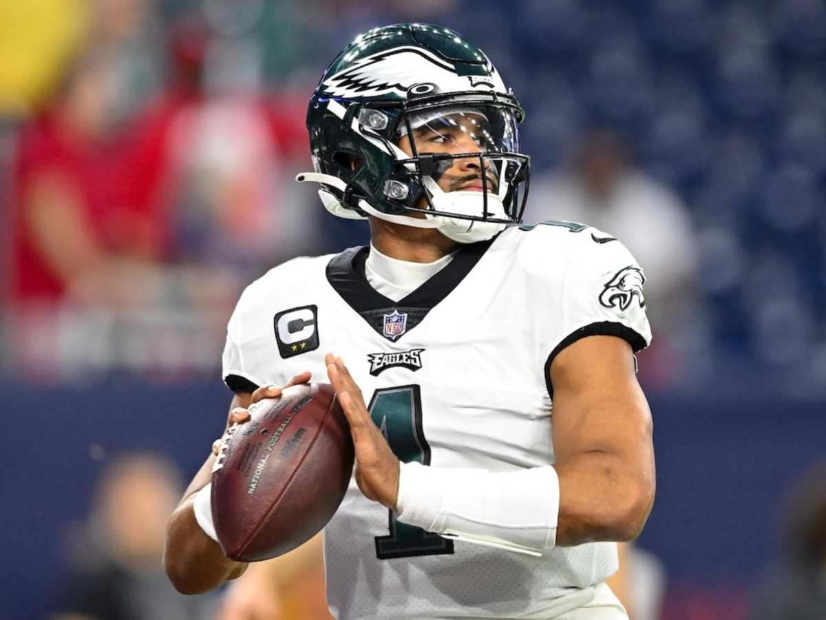 Steelers star says Eagles use 'illegal' play, former LB warns it could get  Jalen Hurts hurt 