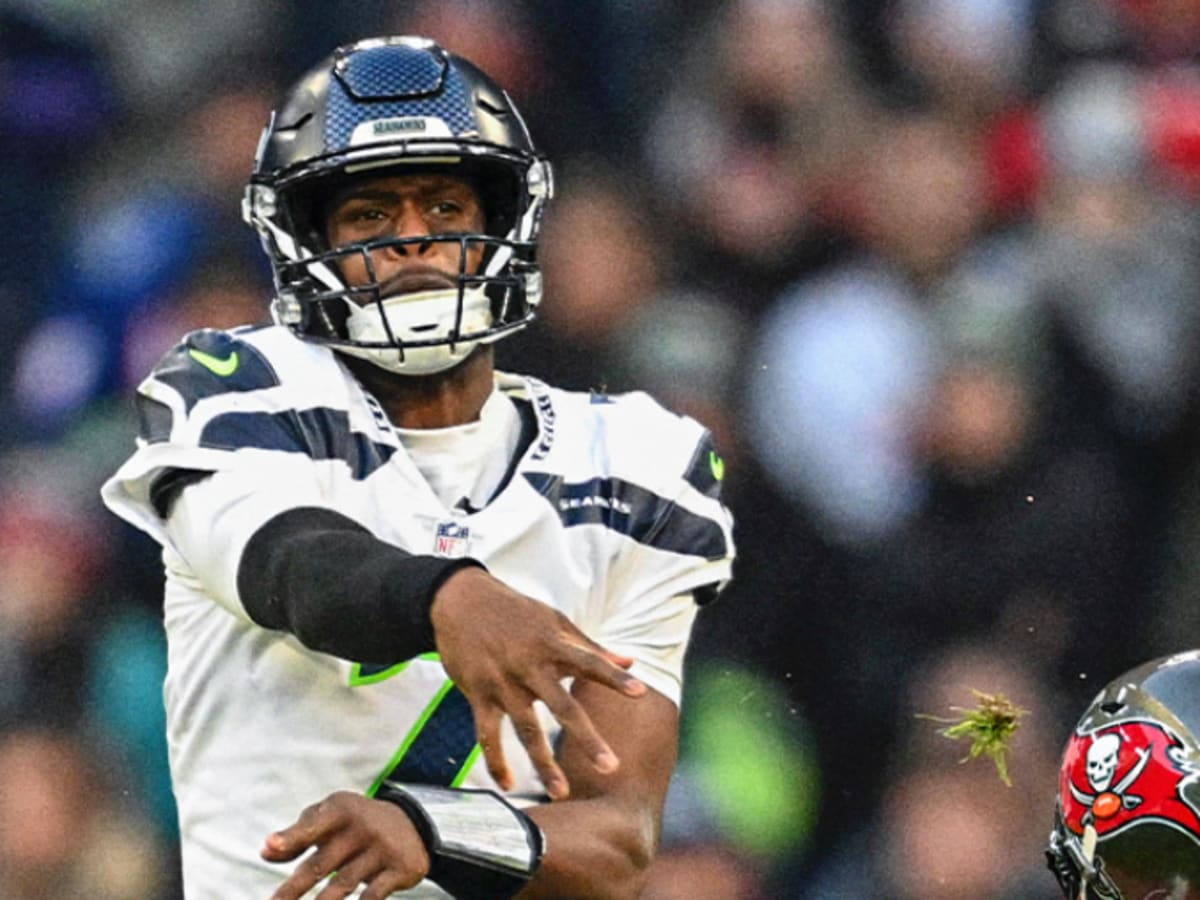 NFL Week 10, Seahawks vs. Buccaneers: Seattle falls 21-16 in Germany -  Field Gulls