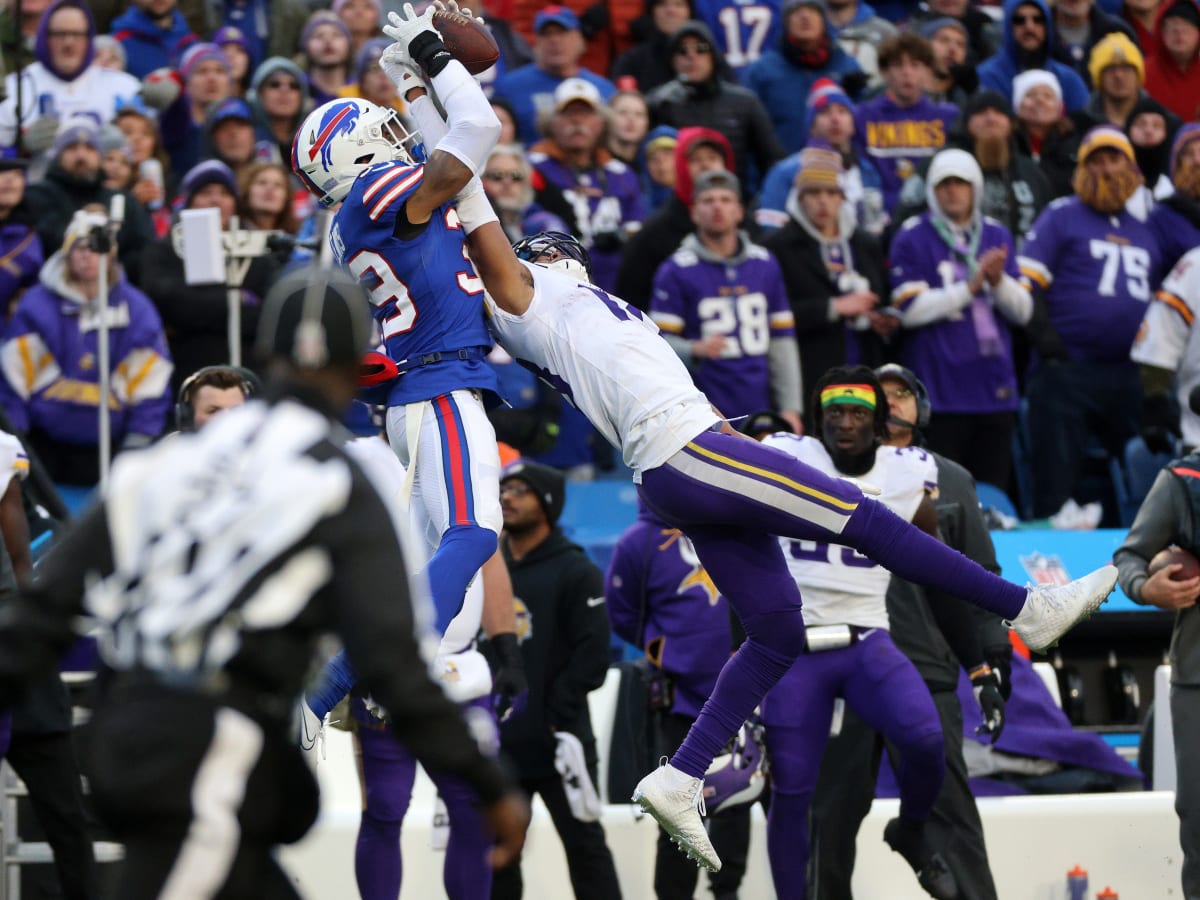 NFL World Reacts To Crazy Bills, Vikings Finish - The Spun: What's Trending  In The Sports World Today