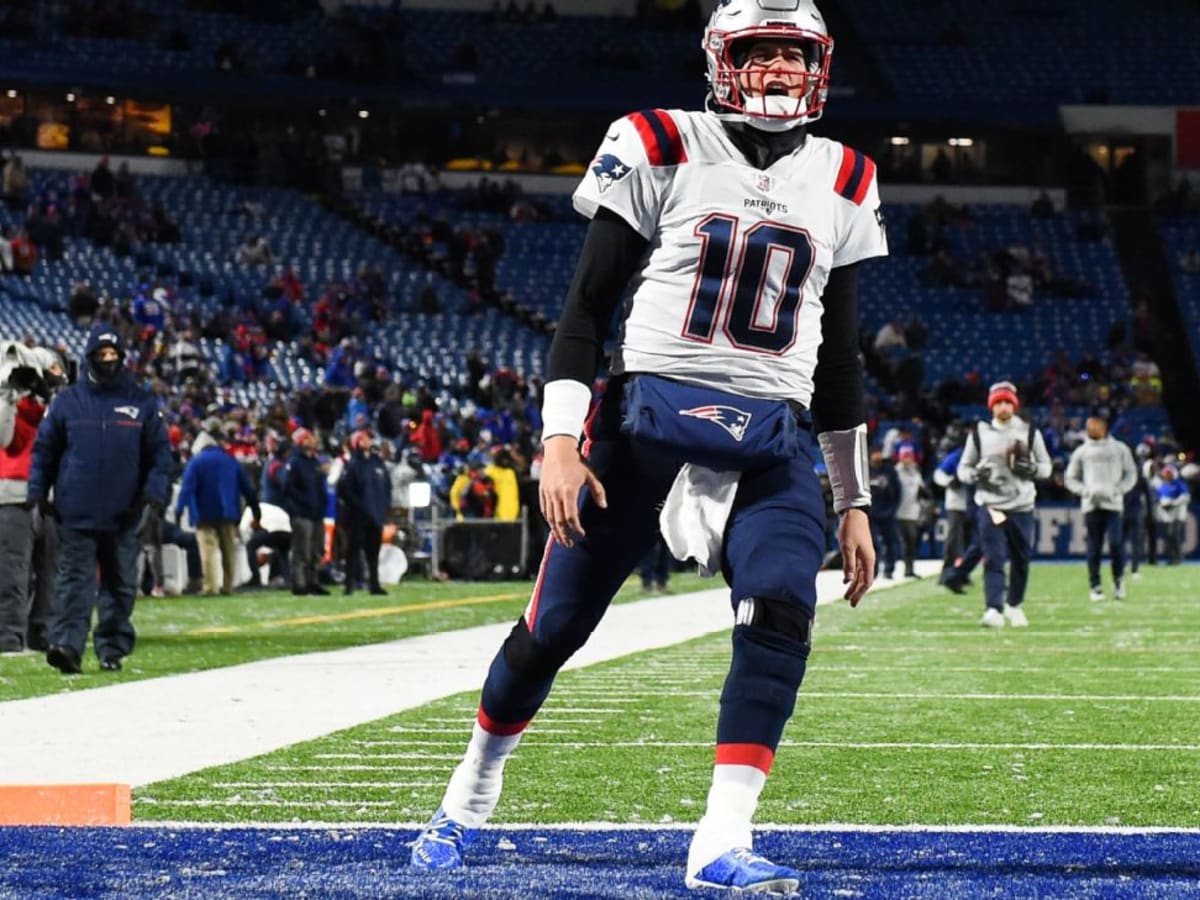 New England Patriots vs. New York Jets Week 3 Preview: Streak in Jeopardy?  - Sports Illustrated New England Patriots News, Analysis and More