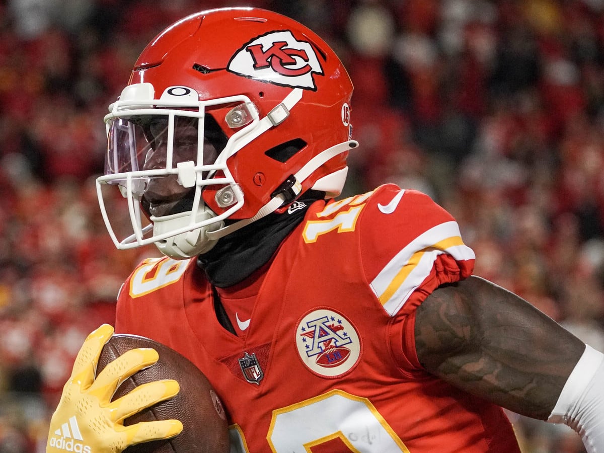NFL Fans Apoplectic Over Chiefs WR Kadarius Toney's Miserable Performance -  Sports Illustrated