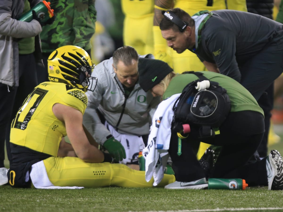 How the Bo Nix injury has impacted the Oregon offense