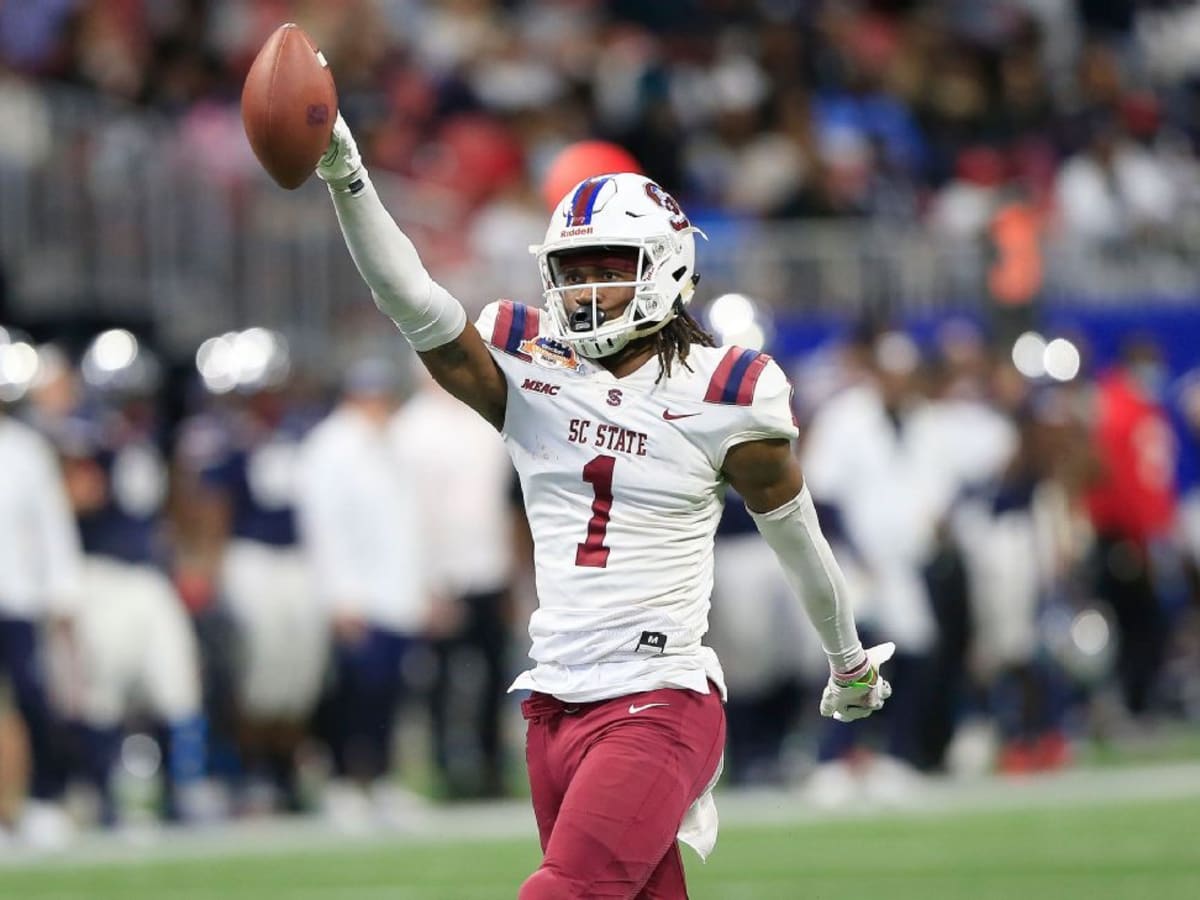 SC State WR, Summerville alum Shaq Davis declares for NFL Draft