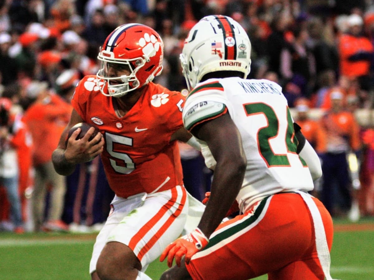 Clemson Baseball Looks to Right the Ship Against the Ranked Miami