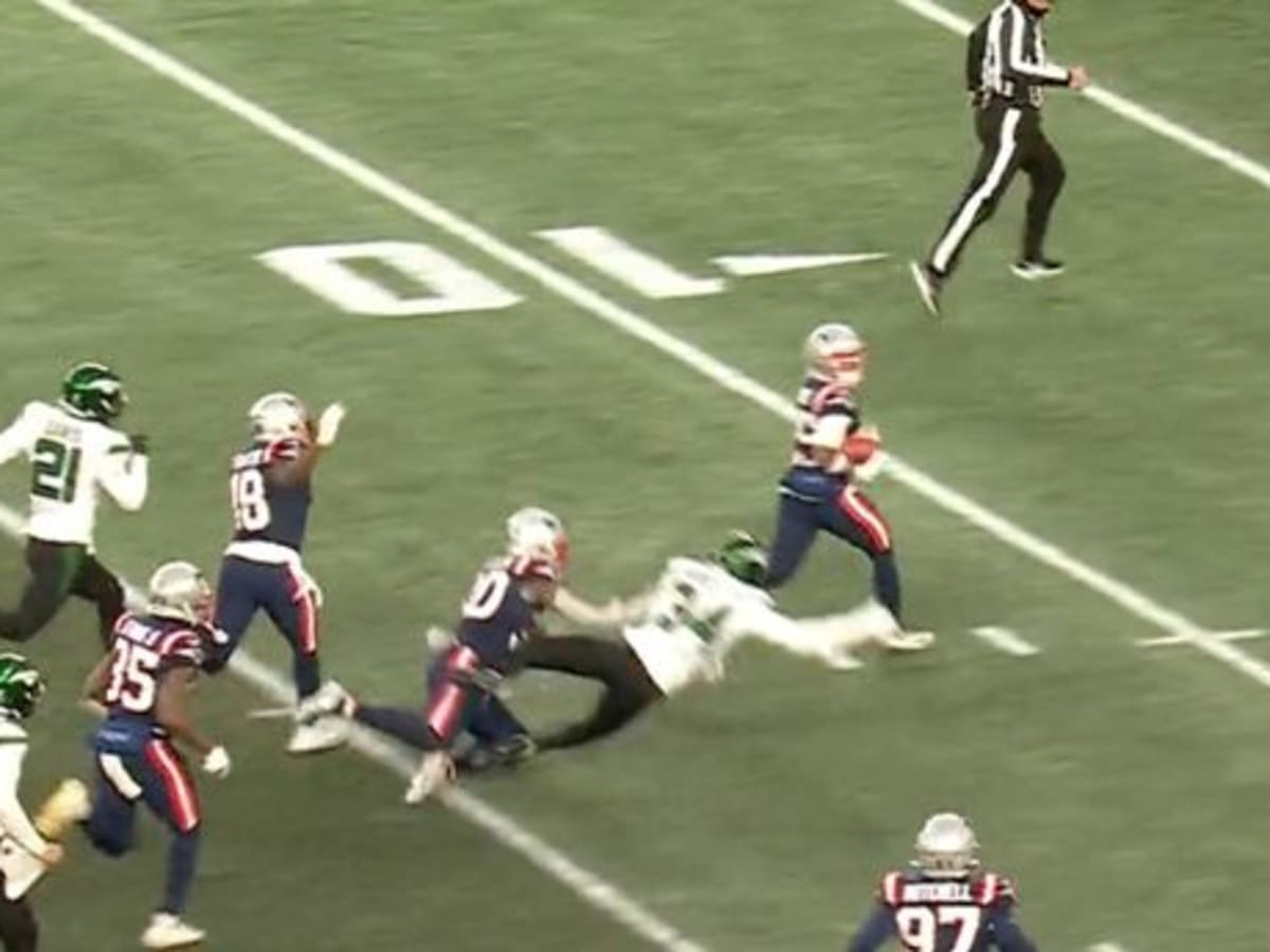 Marcus Jones' historic Patriots punt return embarrasses the rest