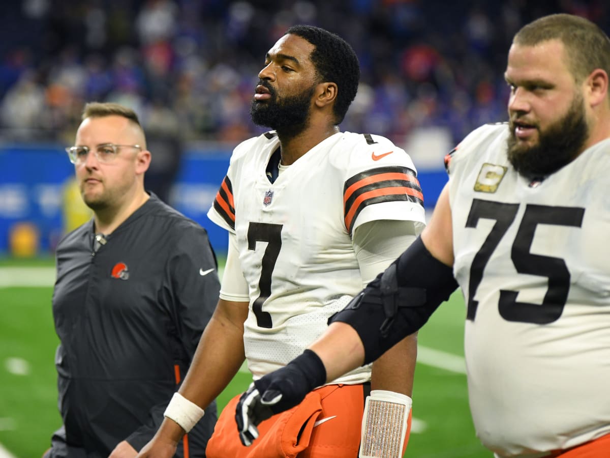 Confusion over the Browns' offense (and lack of Nick Chubb) hits