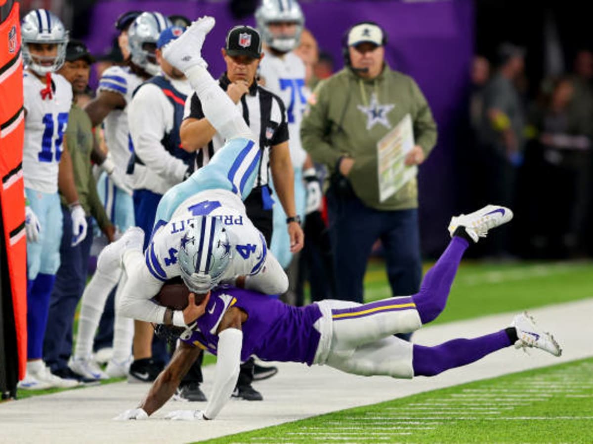 Dallas Cowboys cornerback DaRon Bland (26) in action against the Minnesota  Vikings during the second half of an NFL football game Sunday, Nov. 20,  2022 in Minneapolis. (AP Photo/Stacy Bengs Stock Photo - Alamy