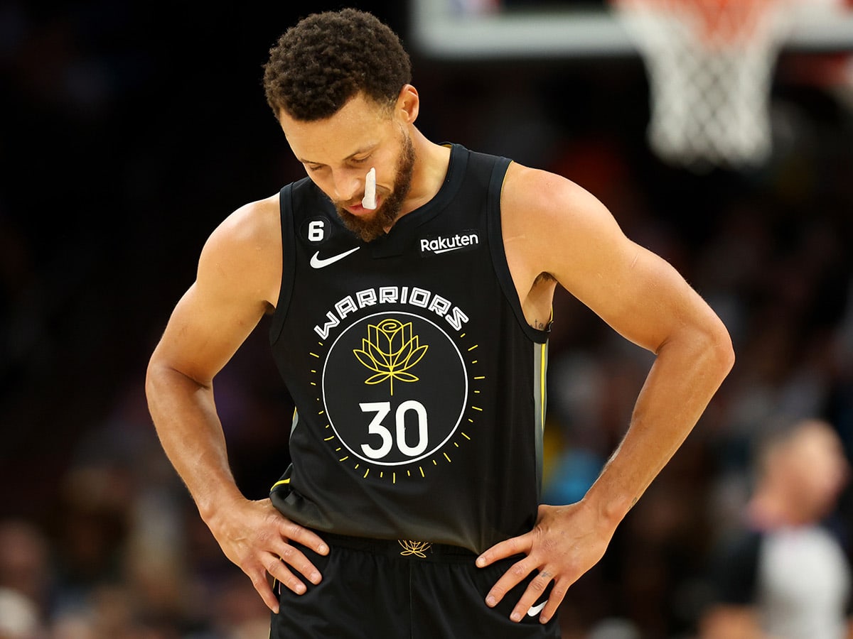 Stephen Curry Golden State Warriors Unsigned 2022 NBA Playoffs Round Two  Shot Versus Grizzlies Photograph