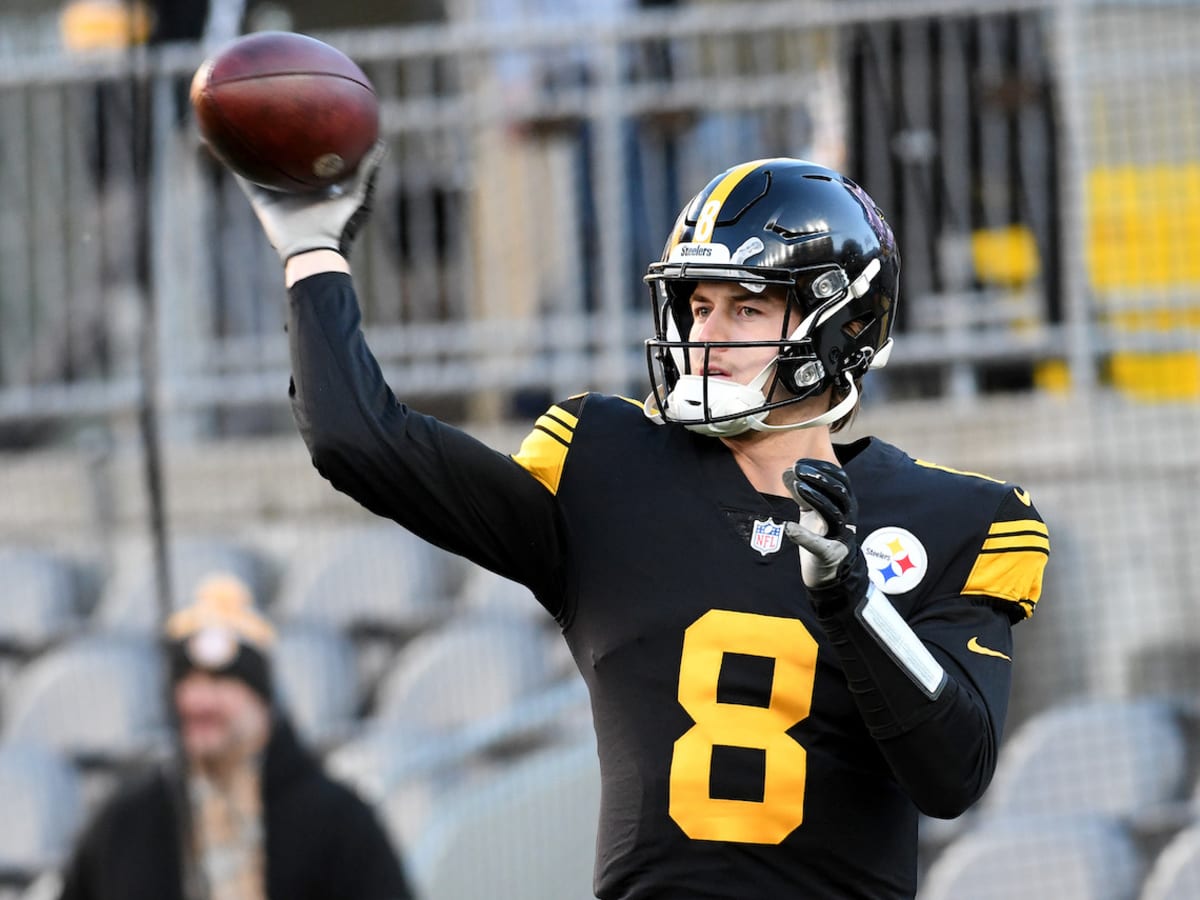 Pittsburgh Steelers QB Kenny Pickett Doubles Down on Diontae Johnson's Lack  of Success - Sports Illustrated Pittsburgh Steelers News, Analysis and More