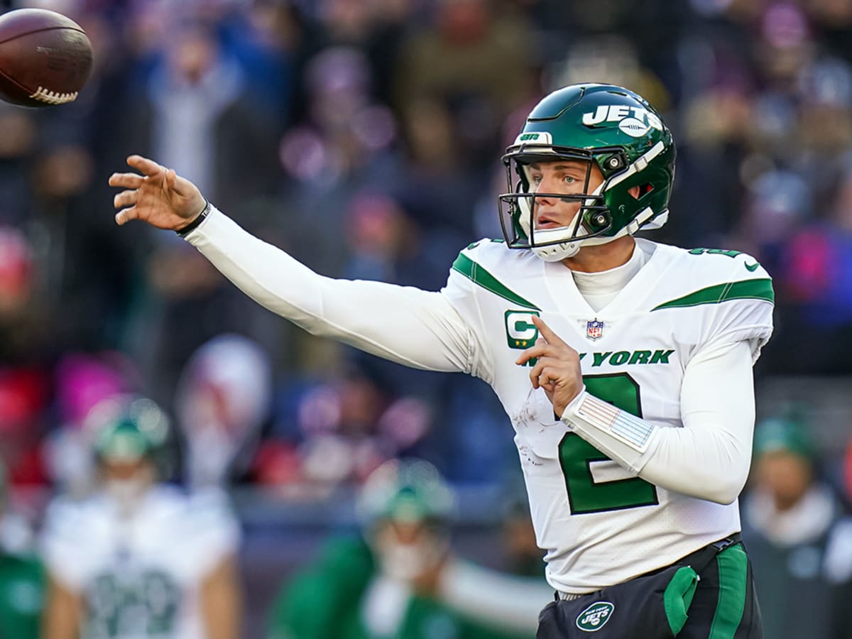 Report: Jets QB Zach Wilson Dealing With Injury Suffered During Week 1