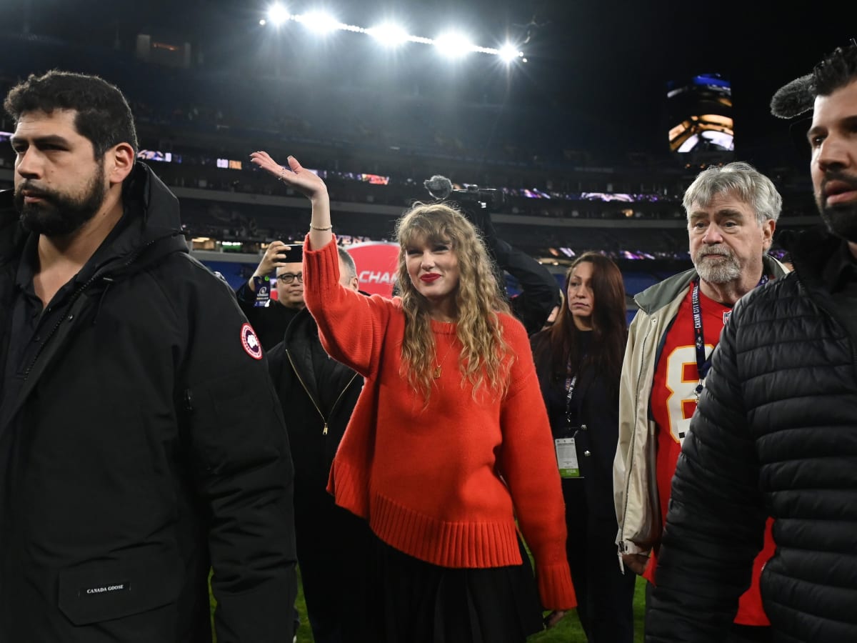 Taylor Swift's Kansas City Chiefs Jacket from New Era is now available -  FanNation