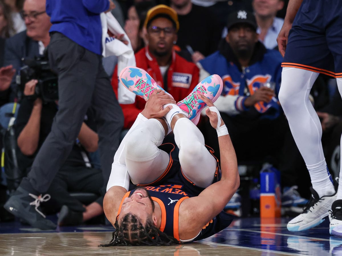 Knicks' Jalen Brunson avoids severe ankle sprain after scare vs. Grizzlies,  per report 