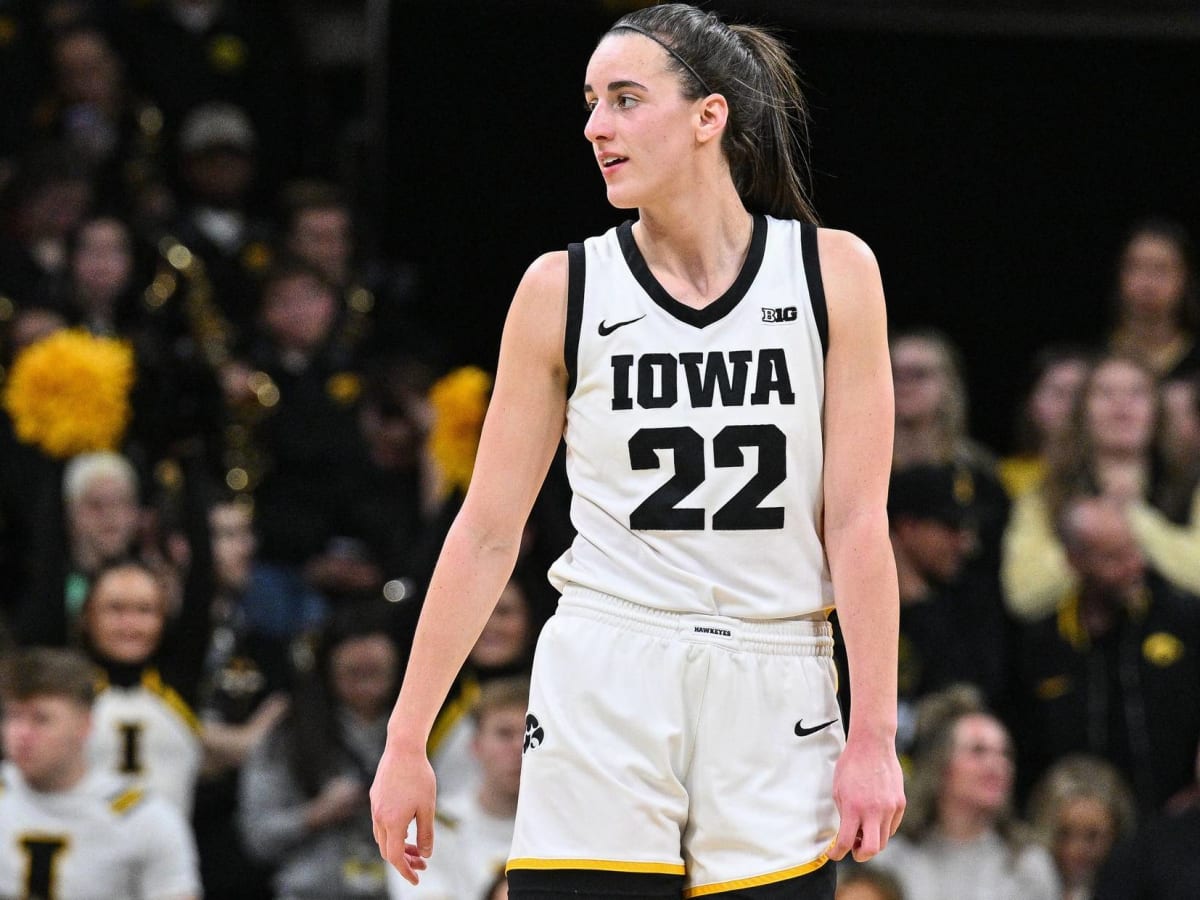 Dick Vitale Sticks Up for Iowa's Caitlin Clark After Criticism From Jay  Williams - Sports Illustrated