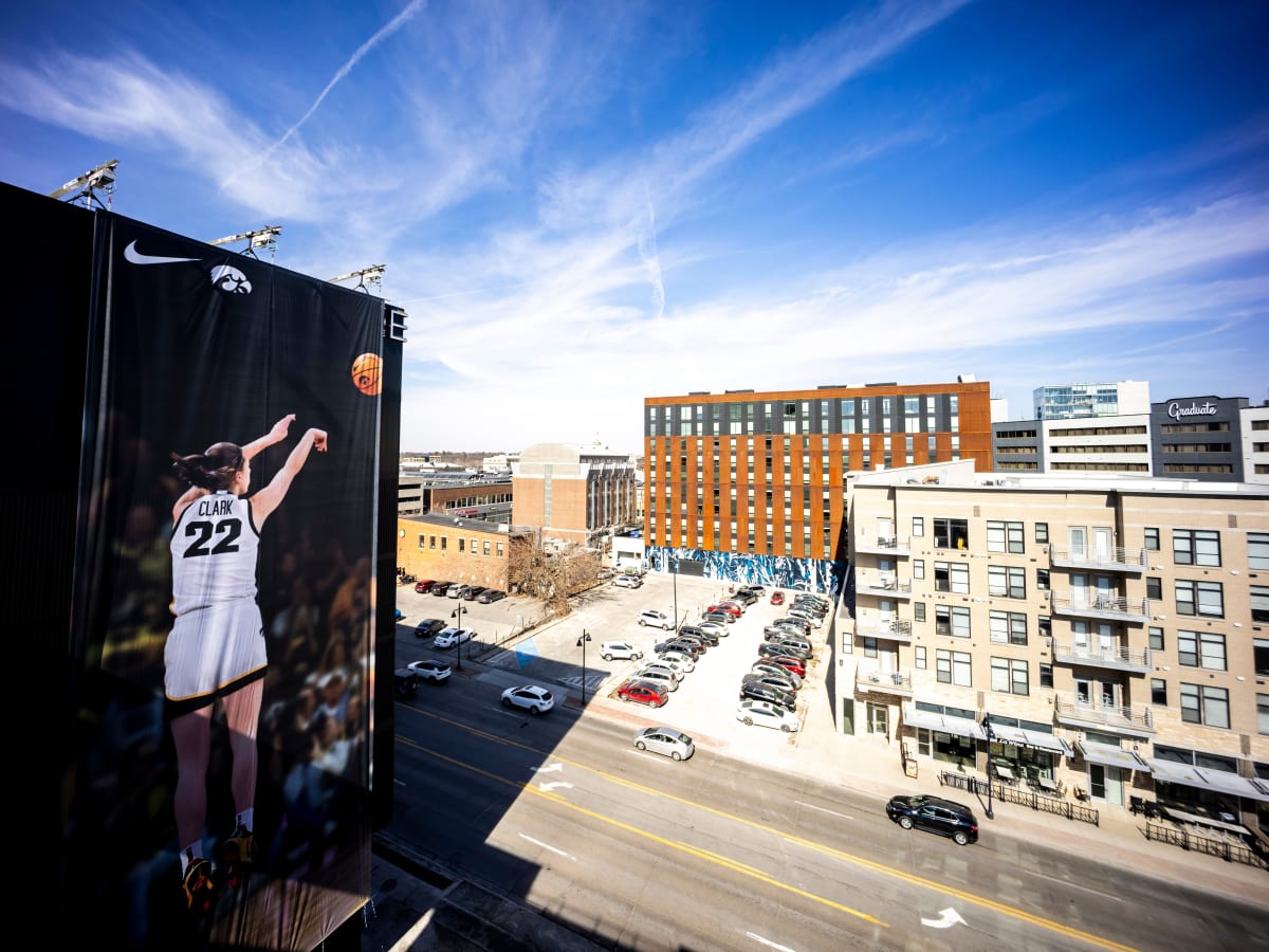 Nike Unveils Massive Caitlin Clark Ads in Iowa Ahead of Senior Day - Sports  Illustrated NIL on FanNation News, Analysis and More