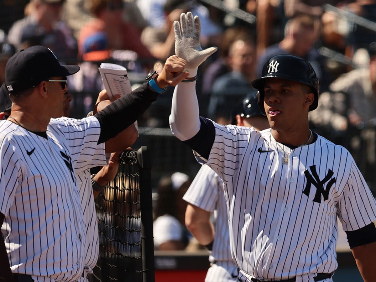 Yankees' Aaron Boone Offers Epic One-Liner About Juan Soto's Moonshot Home  Run - Sports Illustrated