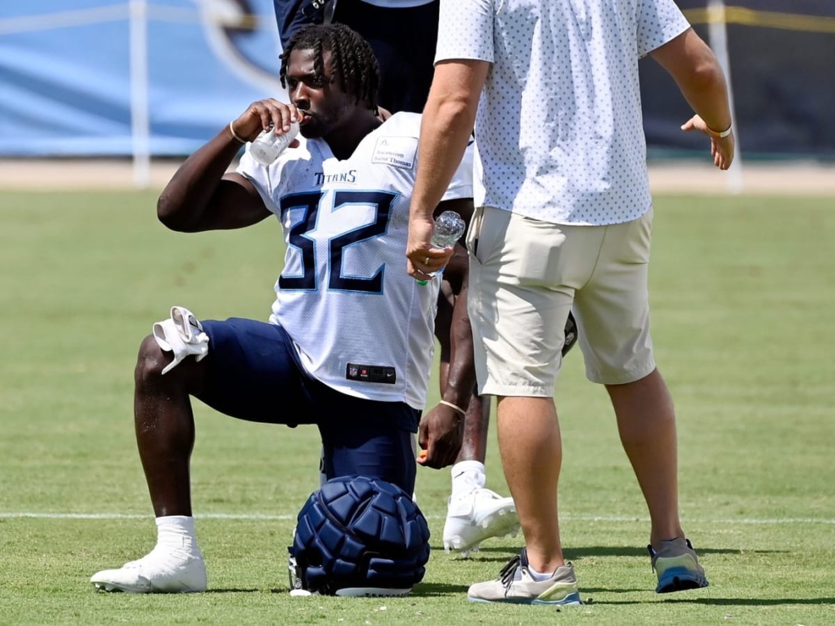 Tyjae Spears looks sharp in Titans' preseason debut