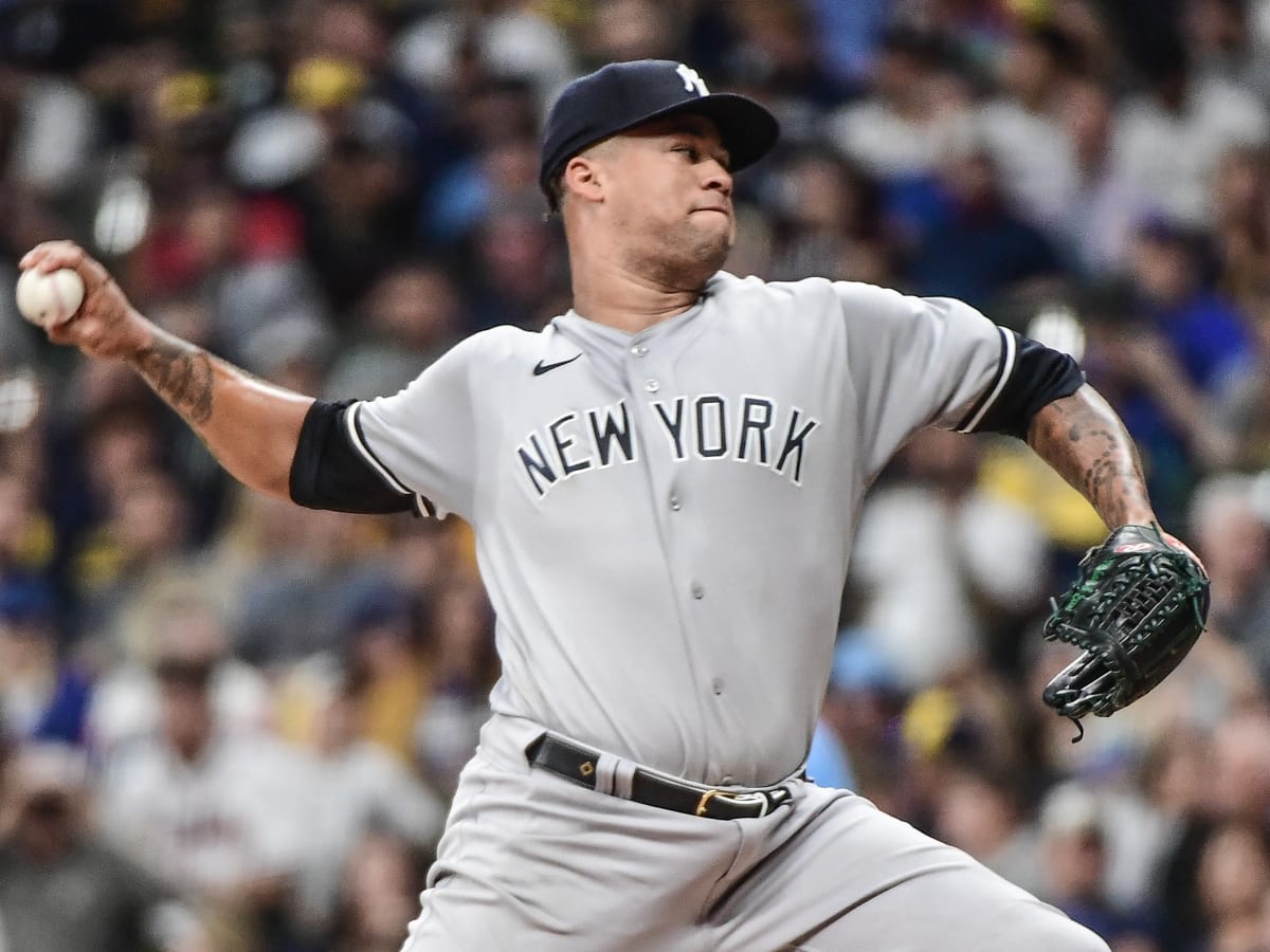 Is Cy Young winner (who pitched for Yankees and Mets) retiring  or not?  Conflicting reports 