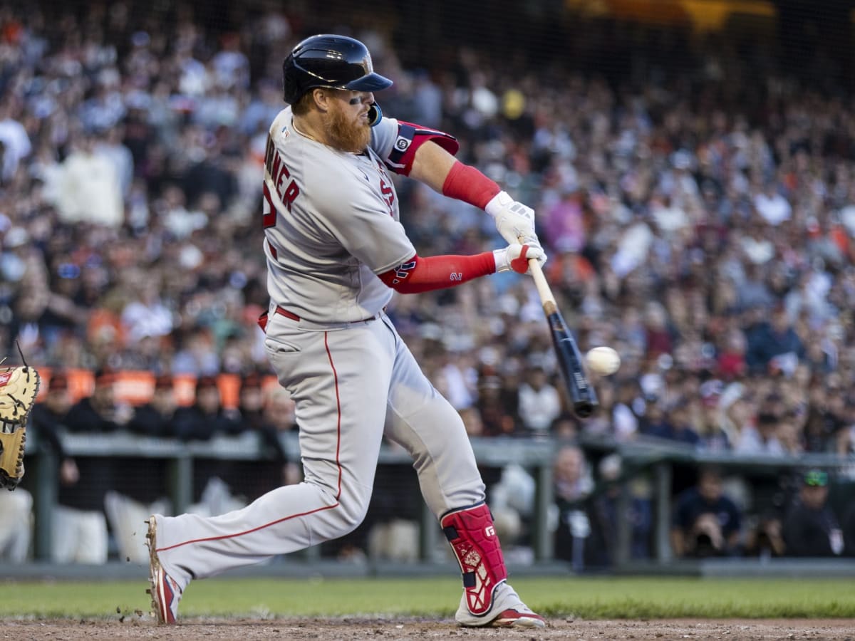 It took 15 seasons in the majors, but Red Sox veteran Justin Turner's value  is finally being recognized - The Boston Globe