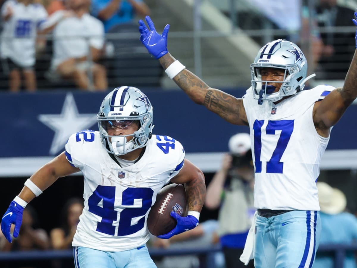 NickALive!: Dallas Cowboys RB Deuce Vaughn Named First Ever 2023 Preseason  NVP During 'NFL Slimetime' Week 1